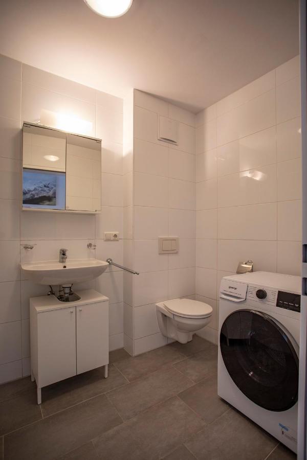 Modern Innsbruck Apartment I Free Parking Exterior photo